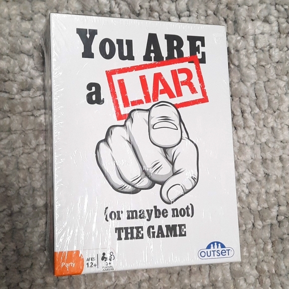 You ARE a LIAR Card Game - Picture 1 of 3